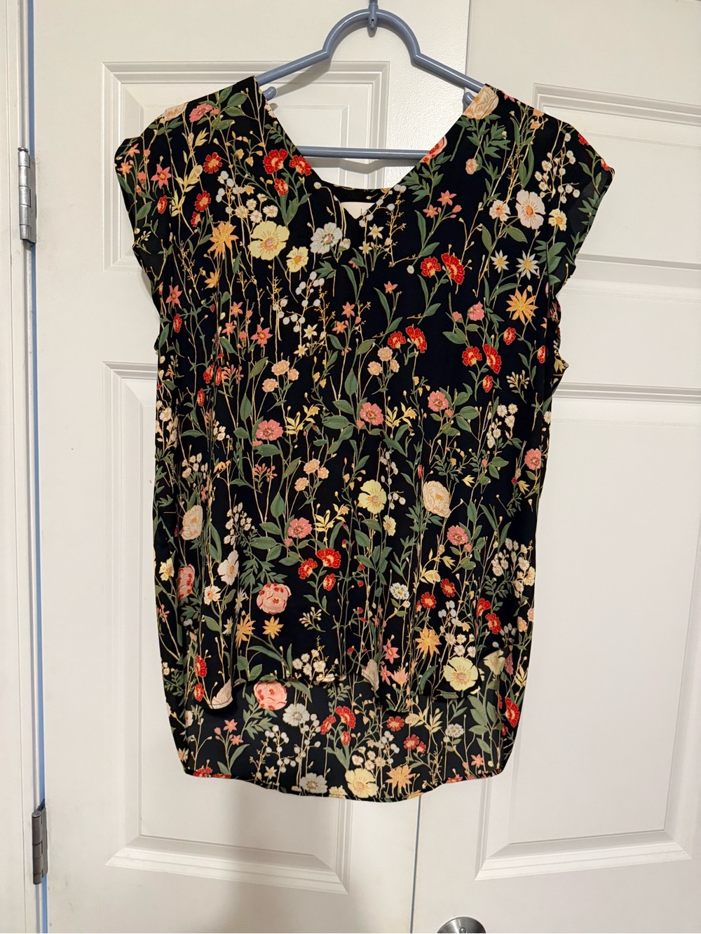 LOFT Black Floral Cap-Sleeve Blouse with Multicolor Blooms